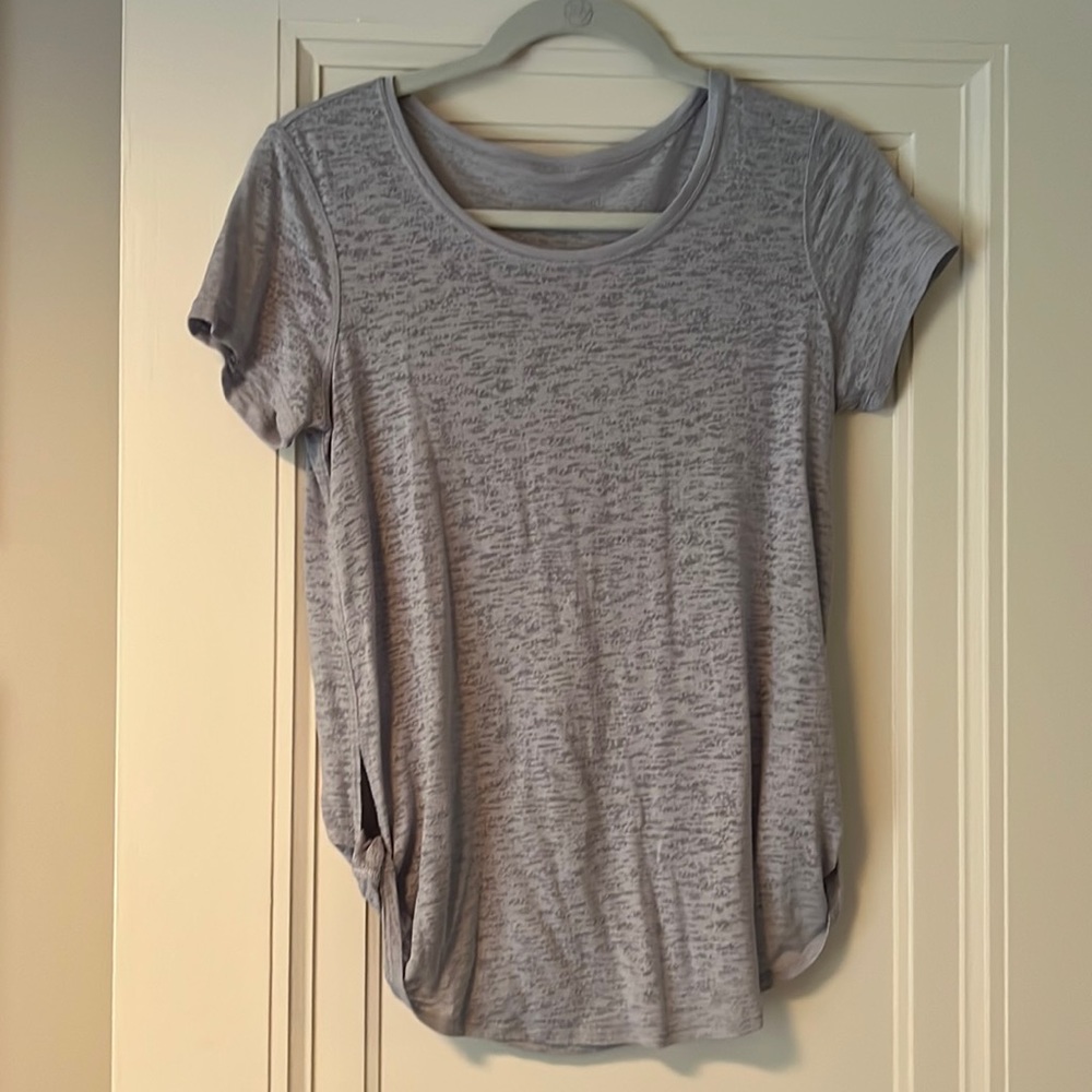 Like New. Lululemon burnout layering tee